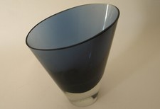 Conical King Blue Vase, Kaj