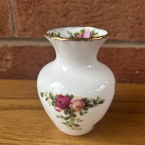 Royal albert old - royal,