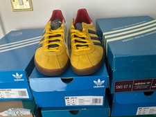 Adidas  SNS GT Trainers UK9