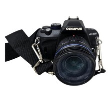 Olympus E-420 With Digital