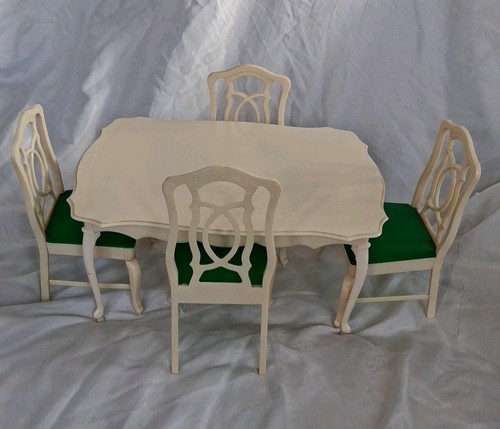 Vintage sindy dining table - vintage,