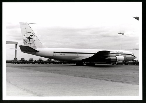 Photograph boeing 707 - photograph, of