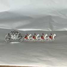 QUEEN ELIZABETH CORONATION COACH / CARRIAGE & 8 HORSES