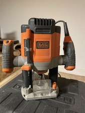 Black & Decker Plunge Router