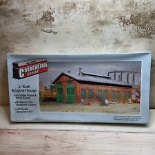 WALTHERS CORNERSTONE 2 - Stall Engine House #933-3007, HO Gauge