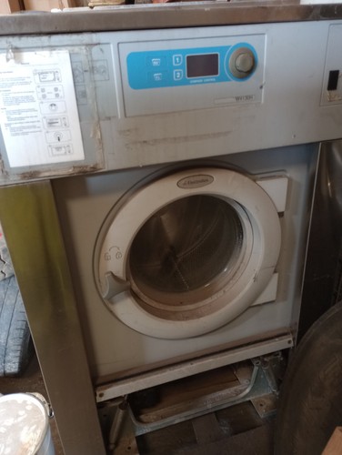 Commercial washing machine - commercial,