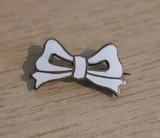 Vintage White Rippon Womens