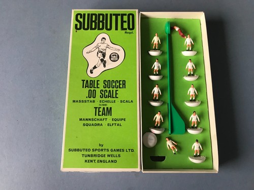 Subbuteo team 21 - subbuteo, team,