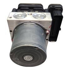 Volvo XC40 T3 ABS Pump