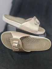 Kenkoh Womens Champagne