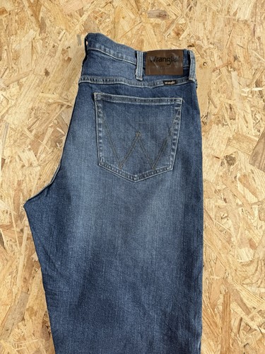Wrangler relaxed boot jeans - relaxed,