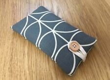HANDMADE iPHONE 15 / 16 CASE -