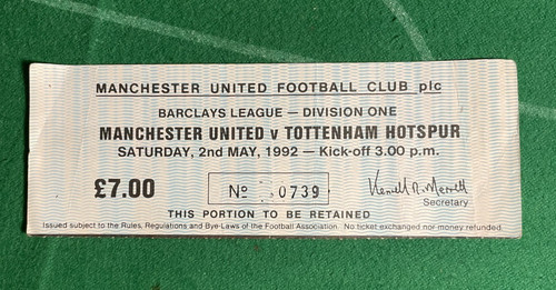 Manchester united tottenham - manchester, v