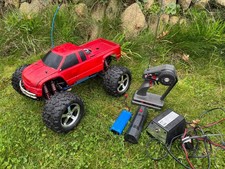 Traxxas T-Maxx 2.5 Nitro RC Monster Truck 4x4 Buggy Car – w/ Controller, Charger