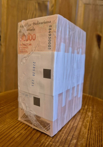 Venezuela banknote brick 1000 - banknote,