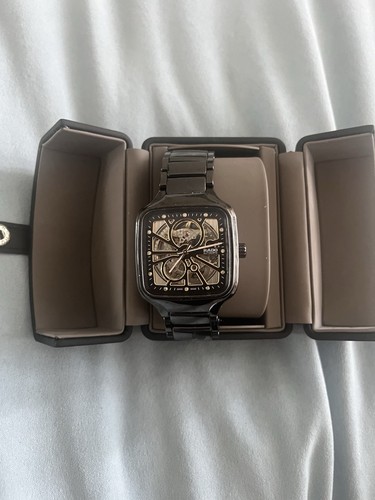 Rado true square - true, automatic