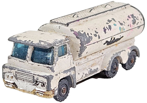 Husky guy warrior milk - milk, tanker