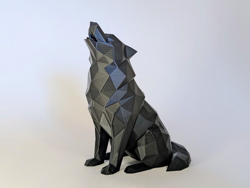 Howling wolf low - howling,