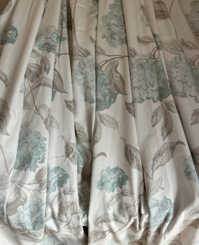 Lovely original laura ashley - lovely,
