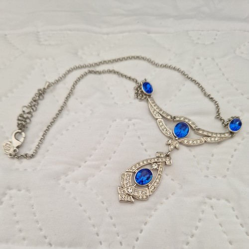 Stunning statement necklace - stunning,