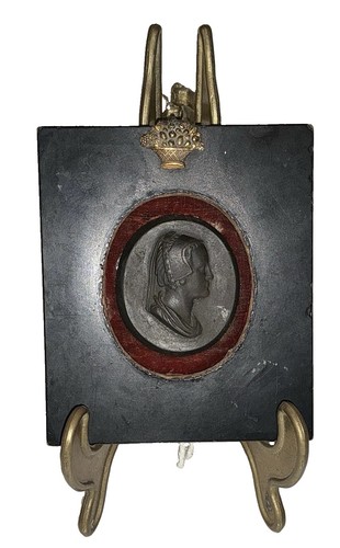 Antique wedgwood black basalt - wedgwood,