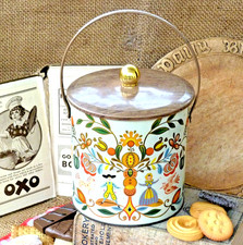 Biscuit Barrel Sweet tin Baret