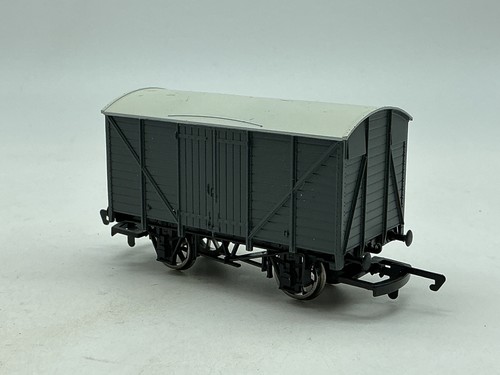 B5684 hornby grey ventilated - grey,