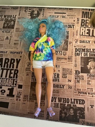 Barbie extra doll - barbie, curvy