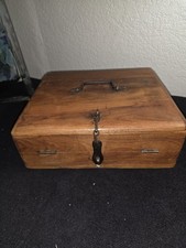 Antique-style Wood Folding