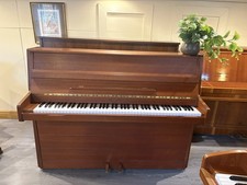 Lovely Barratt & Robinson Upright Piano In Very Good Condition. Compact Piano
