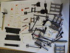 Hornby OO Gauge Level Crossing