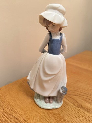 Beautiful retired nao - beautiful, by