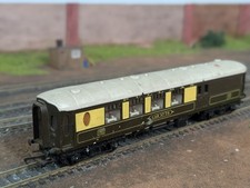 TRI-ANG HORNBY R328 –