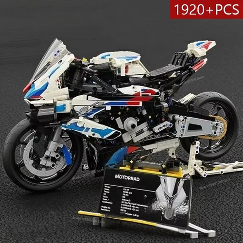 Racing motorbike 1920pcs - racing, moc