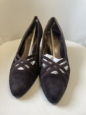 MARKON Dark Brown Suede