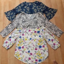 Job lot 3 Ladies floral tops size small  Next /H&M/ new look..
