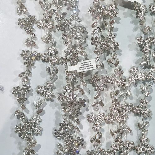Silver tone crystal - , 4