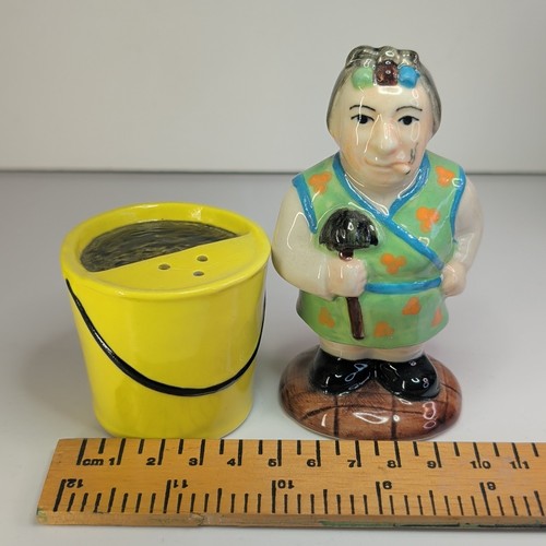 Ceramic novelty woman - hp,
