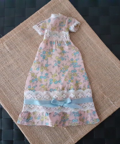 Sindy dolls bridesmaid - ,