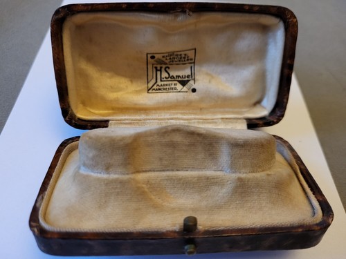 Vintage art deco leatherette - vintage,