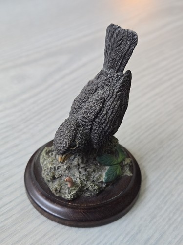Country artists bird figurine - bird,