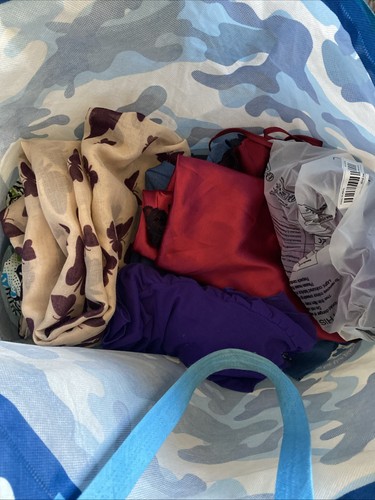 Bag full clothes assorted - full,