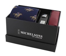 Navy Jockey on Race Horse Silk