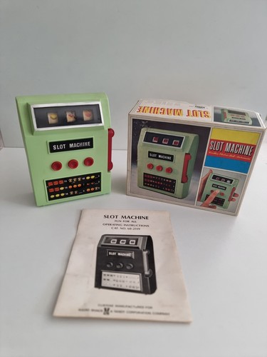 Vintage 1970 toy slot - vintage,