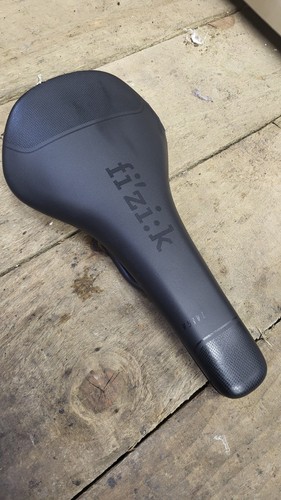 Fizik taiga saddle regular - fizik,