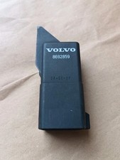 VOLVO XC90 V70 XC70 V70 S60 S80 Engine Relay Glow Plug System BOSCH 0281003037
