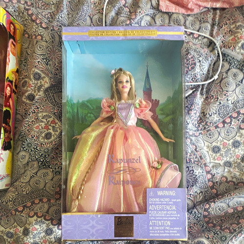 Barbie rapunzel collector - barbie,
