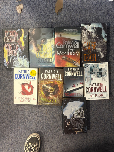 Patricia cornwell book - cornwell, bundle