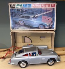 United Japan M101 Aston Martin