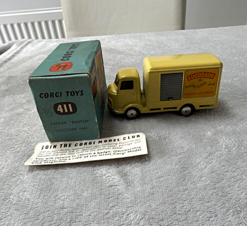 Corgi toys 411 karrier bantam - 411,